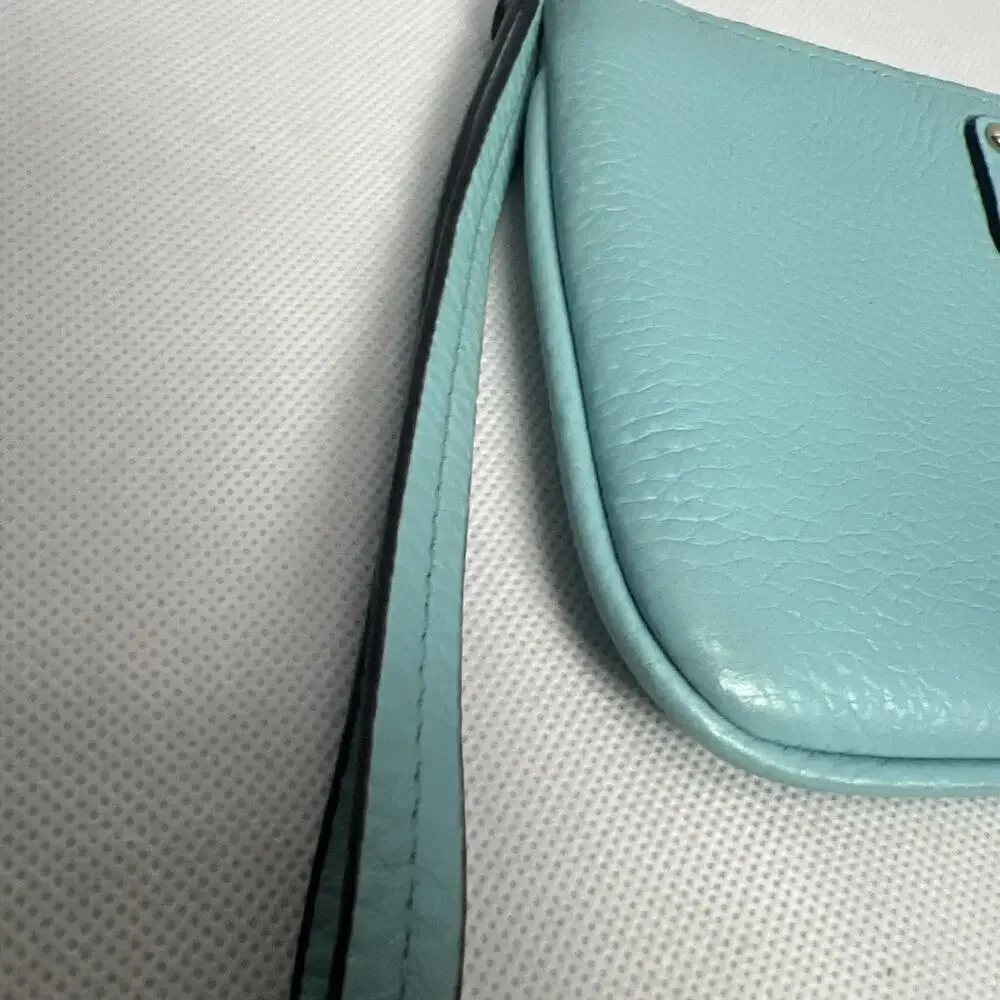 KATE SPADE NEW YORK ZIP TOP WRISTLET CLUTCH mint PEBBLED LEATHER PURSE
